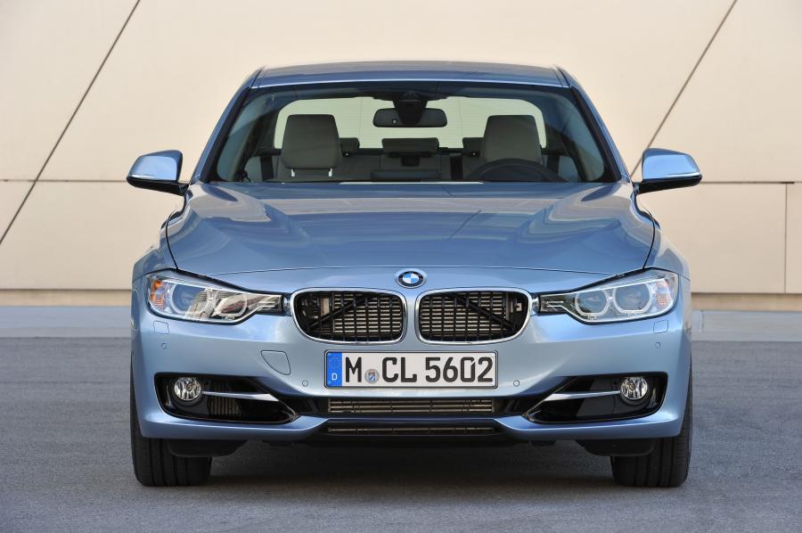 BMW ActiveHybrid 3 2012 года  (фото 50 из 102)